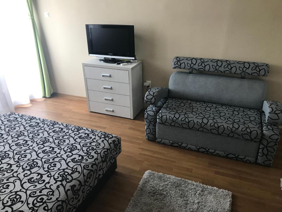 Dany Rose Apartman Apartment Eger Exterior photo